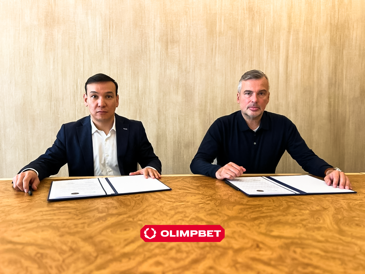 Общероссийский и Казахстанский профсоюзы футболистов подписали меморандум о сотрудничестве